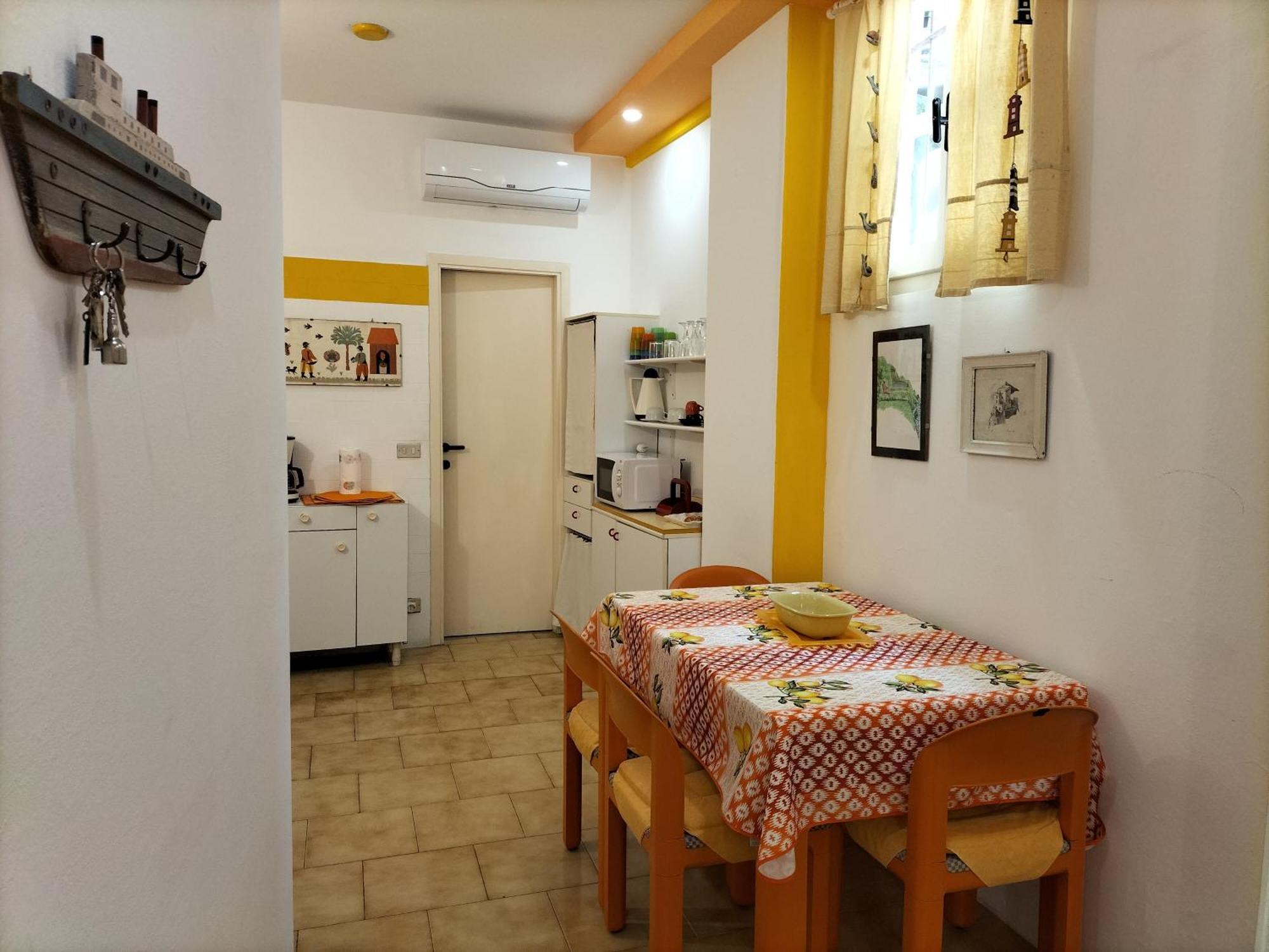 Appartamento Basuetta Alle Cinque Terre Con Ac 몬테로소 알 마레 외부 사진